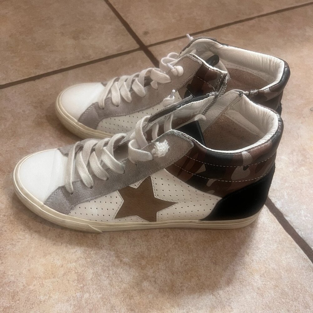 Steve Madden Sneakers